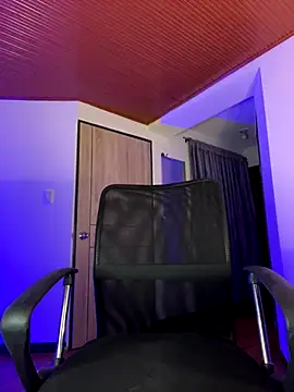 sue   0 online show from October 11, 5:12 am