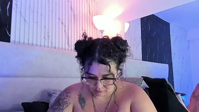 Reginavegaa online show from September 20, 12:36 pm