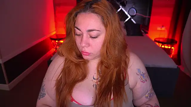 Snapshot of Kittywakee chatting on October 27, 9:09 pm Kittywakee online show from October 27, 9:09 pm