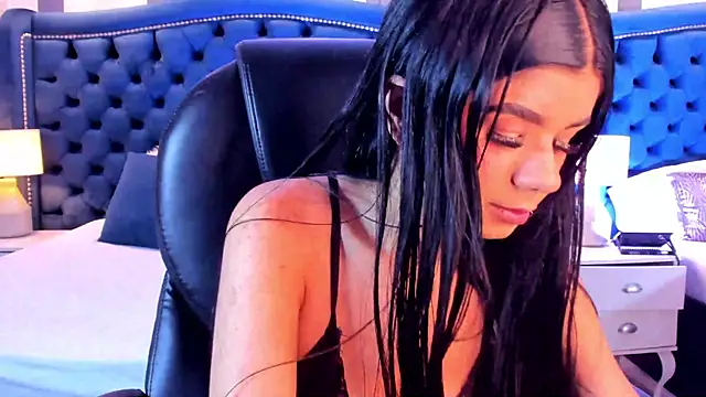 Violet Grace online show from October 29, 9:17 pm