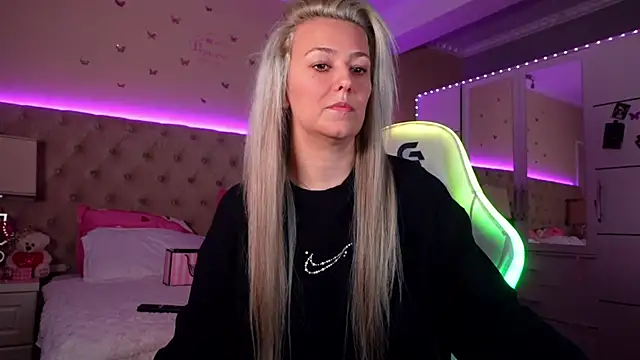 Alicia007 online show from March 4, 3:51 pm