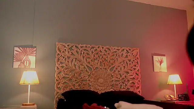 Snapshot of lupeebony chatting on October 24, 7:21 pm lupeebony online show from October 24, 7:21 pm