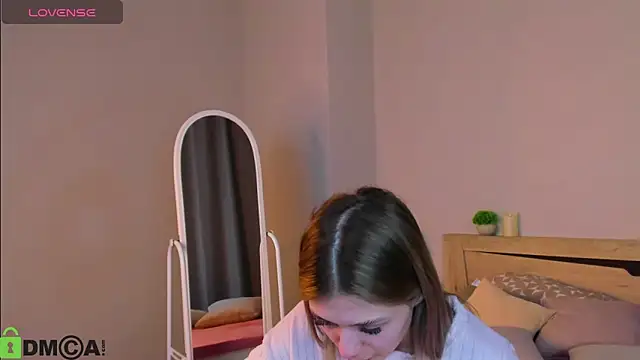 Cherry Price online show from January 18, 12:07 am