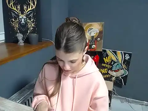 felicity gold online show from April 7, 6:37 am