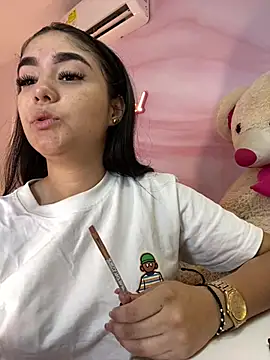 Belliinda 21 online show from March 3, 6:58 pm