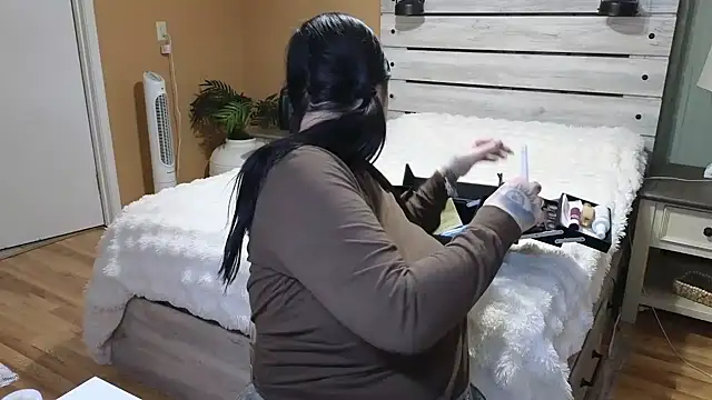 TexasTattooedHouseWife online show from February 3, 3:17 pm