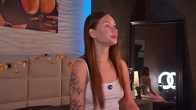 ViolaFlirt online show from October 19, 4:36 am