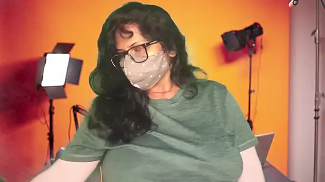 Snapshot of mamoni91 chatting on October 31, 4:25 am mamoni91 online show from October 31, 4:25 am