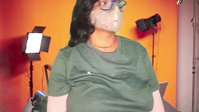 Snapshot of mamoni91 chatting on October 30, 4:15 am mamoni91 online show from October 30, 4:15 am