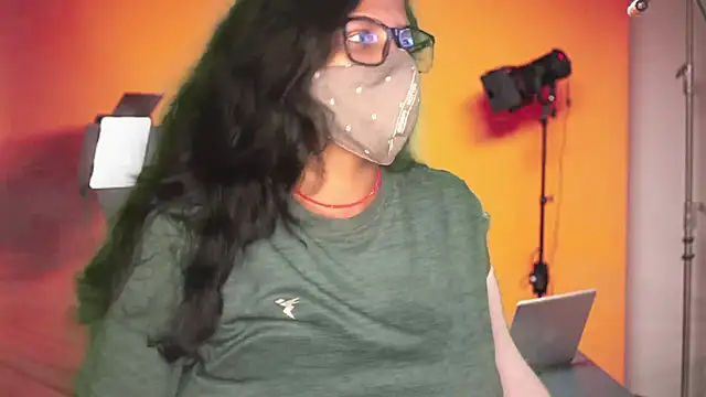 Snapshot of mamoni91 chatting on November 1, 4:27 am mamoni91 online show from November 1, 4:27 am