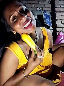 Snapshot of Hotty-dola chatting on September 15, 7:21 pm Hotty-dola online show from September 15, 7:21 pm