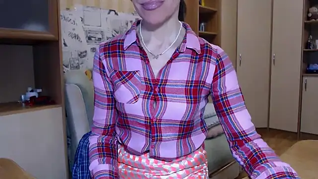 Pepper mur online show from March 18, 9:25 am