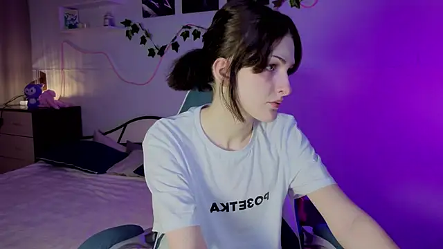 Snapshot of Sweet_Paradox chatting on September 26, 3:09 pm Sweet Paradox online show from September 26, 3:09 pm