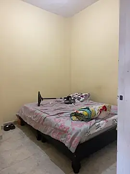 zahhysims online show from October 17, 5:49 pm