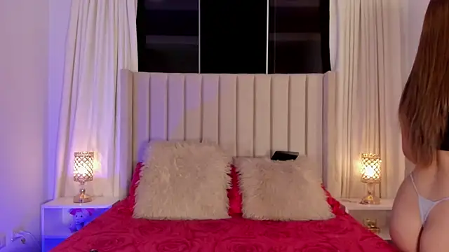 Aliison Smith online show from March 31, 4:45 am