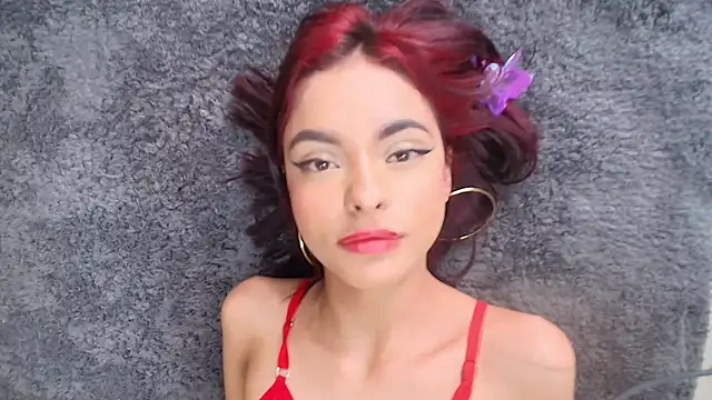 Snapshot of Baby3hot chatting on October 14, 6:43 pm Baby3hot online show from October 14, 6:43 pm