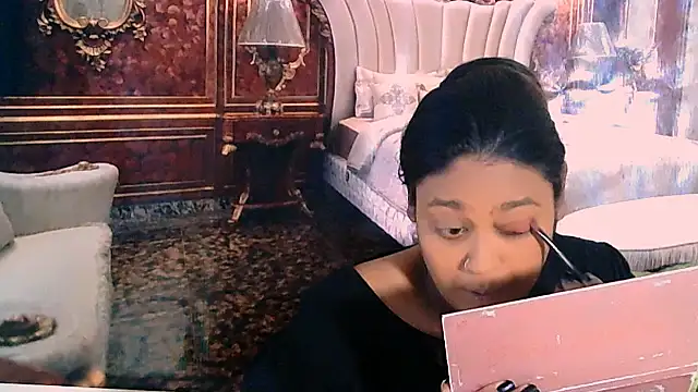 Snapshot of IndianYummy chatting on October 20, 4:59 am IndianYummy online show from October 20, 4:59 am