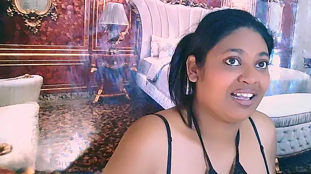 Snapshot of IndianYummy chatting on September 22, 4:44 am IndianYummy online show from September 22, 4:44 am