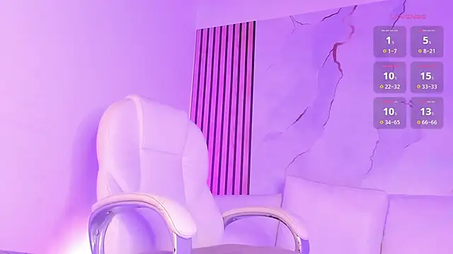 MiaCavallii  online show from October 25, 4:20 am