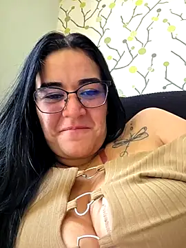 Hanna Kinsley online show from July 24, 8:38 pm
