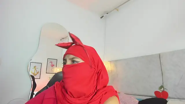 naomiii   online show from February 20, 11:45 am