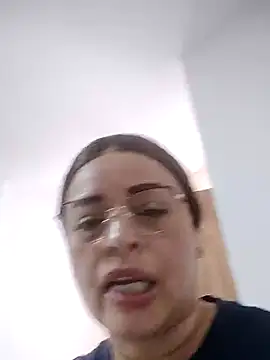  Prinscarlet  online show from April 5, 9:47 pm