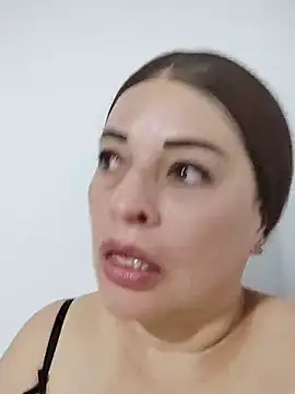 Snapshot of _Prinscarlet_ chatting on October 22, 10:48 pm Prinscarlet online show from October 22, 10:48 pm