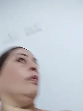 Snapshot of _Prinscarlet_ chatting on October 3, 11:43 pm Prinscarlet online show from October 3, 11:43 pm