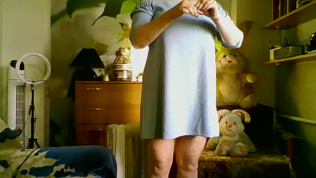 Snapshot of maritanna chatting on October 19, 5:09 am maritanna online show from October 19, 5:09 am