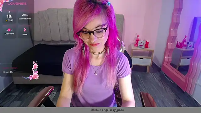 abril ch  online show from October 18, 10:40 am