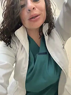 Snapshot of NATHALIA-28_ chatting on October 24, 12:45 pm NATHALIA-28  online show from October 24, 12:45 pm