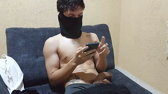 Danielraz online show from July 3, 1:55 am