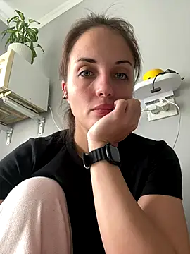 AmiLavs online show from October 18, 11:57 am