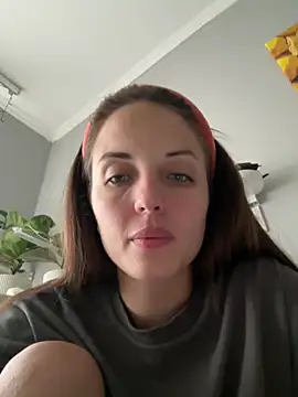 AmiLavs online show from November 16, 11:32 am