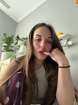 AmiLavs online show from April 18, 10:40 am