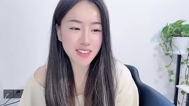 chloe-01 online show from January 13, 1:48 pm