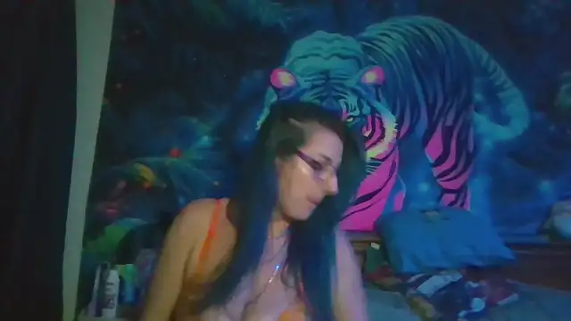 tattoomilf86 online show from January 17, 10:39 pm