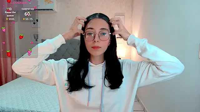 brooklove doll online show from September 23, 1:48 am