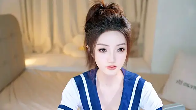 Eimile online show from September 22, 3:21 pm