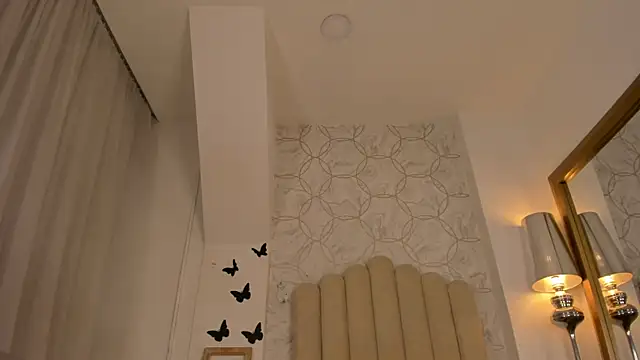 Foxy200   online show from February 11, 8:21 pm