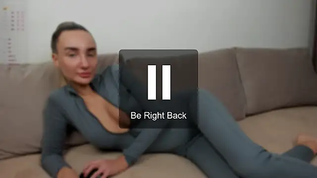 chloewallace online show from September 8, 6:51 pm