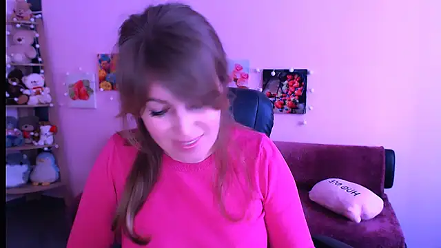 Hot Milady online show from March 12, 8:28 am