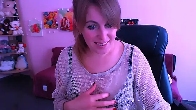 Hot Milady online show from April 21, 7:48 am