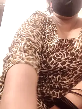 Snapshot of zeepe19 chatting on October 5, 10:53 am zeepe19 online show from October 5, 10:53 am