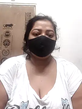 Snapshot of zeepe19 chatting on September 30, 5:57 am zeepe19 online show from September 30, 5:57 am