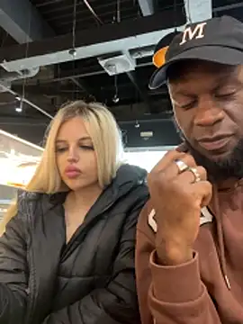 MacTroy online show from April 7, 2:52 pm