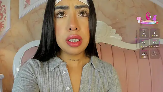 Snapshot of Sofia_fantasyy chatting on September 24, 12:37 pm Sofia fantasyy online show from September 24, 12:37 pm