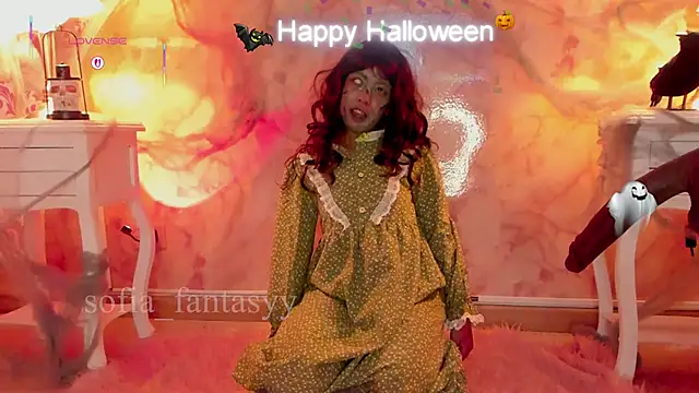 Snapshot of Sofia_fantasyy chatting on October 31, 2:21 pm Sofia fantasyy online show from October 31, 2:21 pm