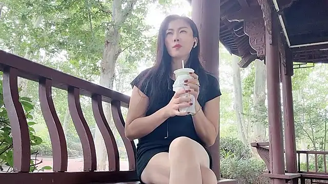 Maneki-nekoo online show from September 23, 6:22 am