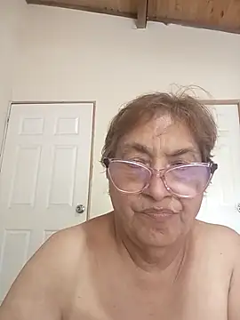 florecita69 online show from December 18, 3:06 pm